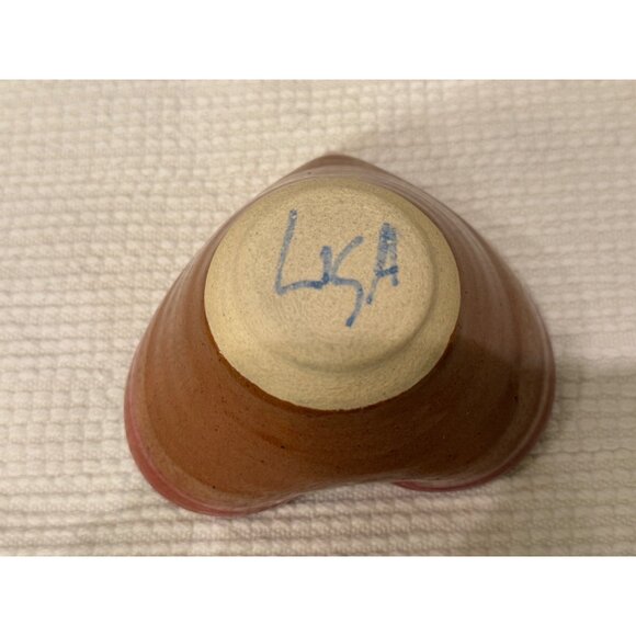 Handcrafted Heart-Shaped Ceramic Bowl - Picture 6 of 9